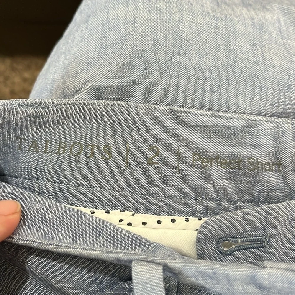 Talbots ‘Perfect Short’ 10.5 Inch Chambray Bermuda Shorts 100% Cotton Women Sz 2